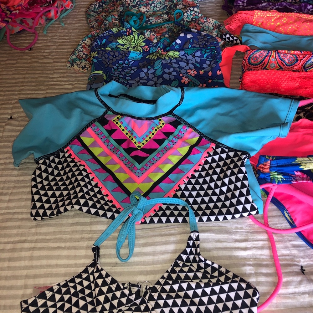 26 piece girls swimsuit lot size 6/8 - Picture 3 of 7